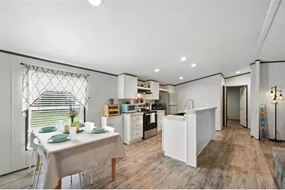 301 Eagle Parkway, Mabank, TX 75147 - Photo 1