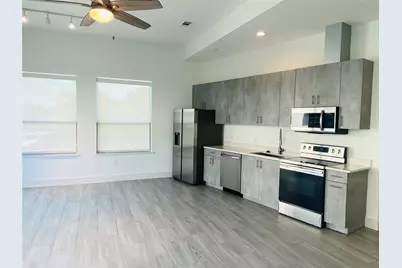 1100 Peters Street #509, Dallas, TX 75215 - Photo 1