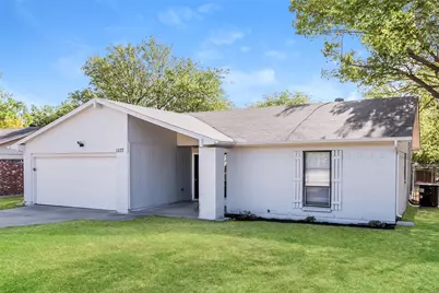 1037 Bryant Street, Benbrook, TX 76126 - Photo 1
