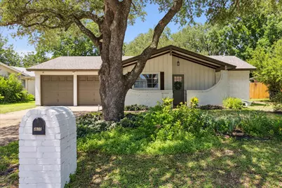 4632 Ivanhoe Drive, Fort Worth, TX 76132 - Photo 1