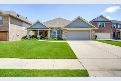 712 Evergreen Court, Burleson, TX 76028 - Photo 1