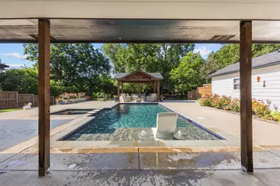 412 Muskingum Road, Waxahachie, TX 75165 - Photo 1