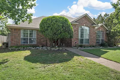 705 Tahoe Trail Drive, Hewitt, TX 76643 - Photo 1