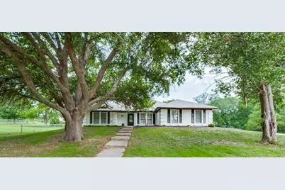 2304 Oak Knoll Court, Colleyville, TX 76034 - Photo 1