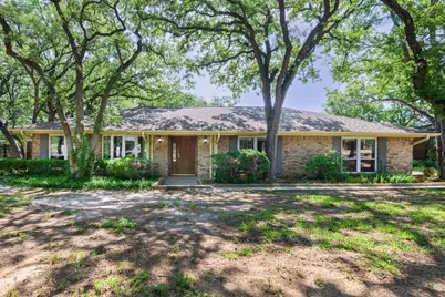 1203 Woodridge Circle, Euless, TX 76040 - Photo 1