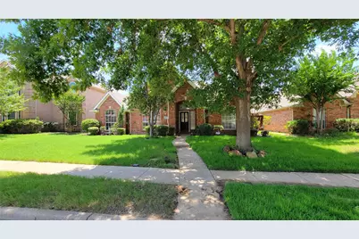 9726 Windy Hollow Drive, Irving, TX 75063 - Photo 1