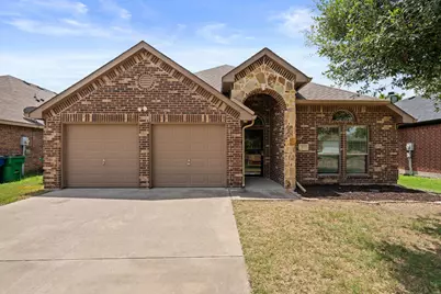 323 Creekside Way, Waxahachie, TX 75165 - Photo 1