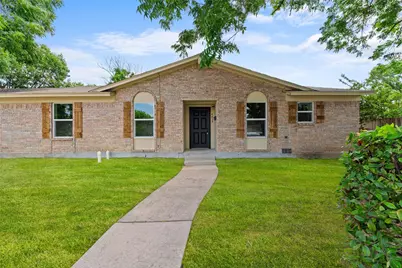 4438 Ashwood Drive, Mesquite, TX 75150 - Photo 1