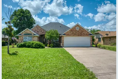 119 Country Drive, Waxahachie, TX 75165 - Photo 1