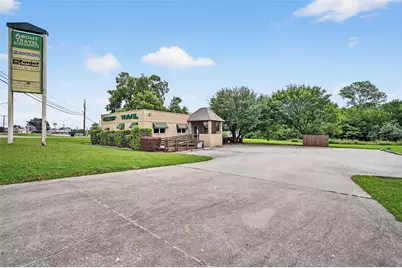 5011 Texoma Parkway, Sherman, TX 75090 - Photo 1
