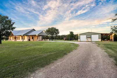 438 S Pleasant Hill Road, Axtell, TX 76624 - Photo 1