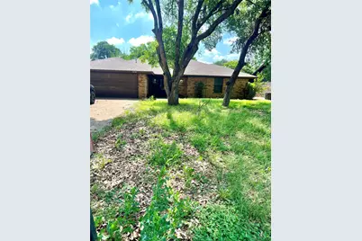 4720 Michelle Drive, Arlington, TX 76016 - Photo 1