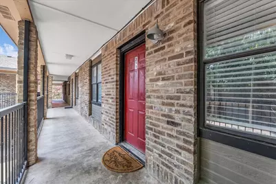 1421 S 12th Street #211, Waco, TX 76706 - Photo 1