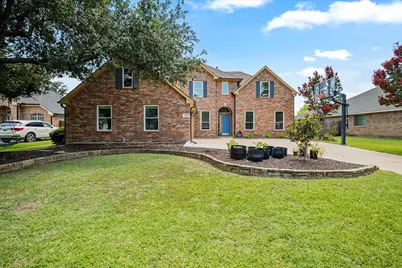 327 Village Trail, Trophy Club, TX 76262 - Photo 1