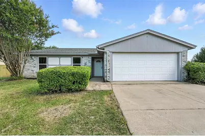 3800 Arnold Drive, Fort Worth, TX 76140 - Photo 1