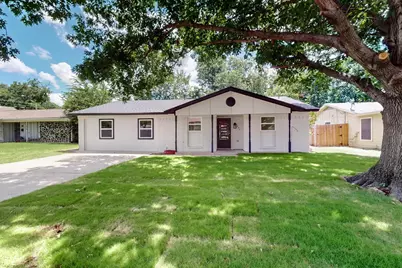 1822 Robinson Street, Irving, TX 75060 - Photo 1