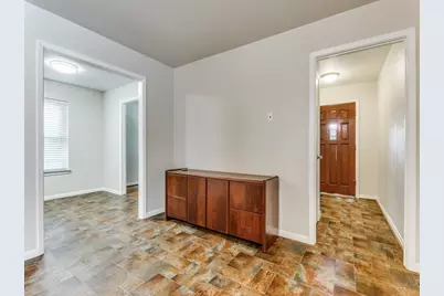 1310 Kingsbridge Drive, Garland, TX 75040 - Photo 14