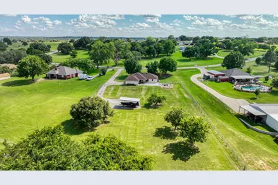 109 Abby Lane, Weatherford, TX 76086 - Photo 1