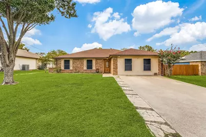 804 Dogwood Drive, Cedar Hill, TX 75104 - Photo 1