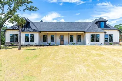 2809 Private Access, Burleson, TX 76058 - Photo 1