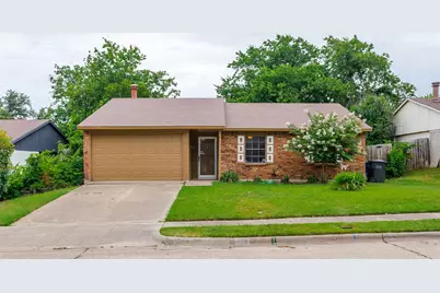 527 Fairhaven Drive, Allen, TX 75002 - Photo 1