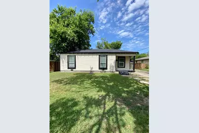 1737 Oak Hill Circle, Dallas, TX 75217 - Photo 1