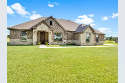 105 Lucy Kirk Lane, Springtown, TX 76082 - Photo 1