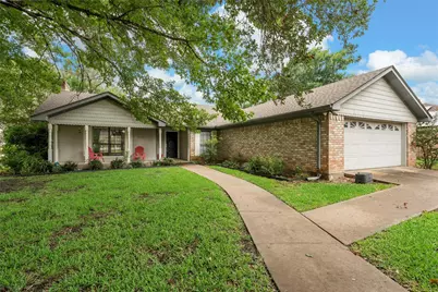 335 E Chapman Road, Hewitt, TX 76643 - Photo 1