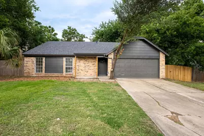 3806 Wooddale Court, Grand Prairie, TX 75052 - Photo 1