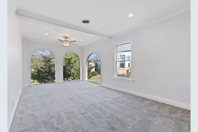 3900 Hawthorne Avenue, Dallas, TX 75219 - Photo 1