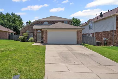 618 Dorchester Lane, Mansfield, TX 76063 - Photo 1