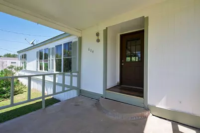 604 SW 21st Street, Mineral Wells, TX 76067 - Photo 1