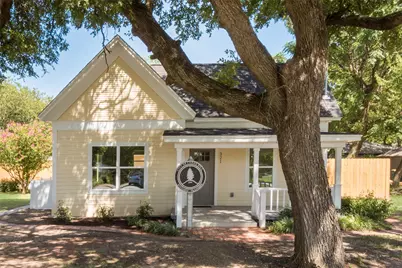 321 Houston Street, Cedar Hill, TX 75104 - Photo 1