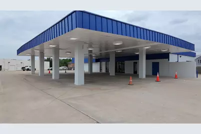 5780 W Pleasant Ridge Road, Arlington, TX 76011 - Photo 1