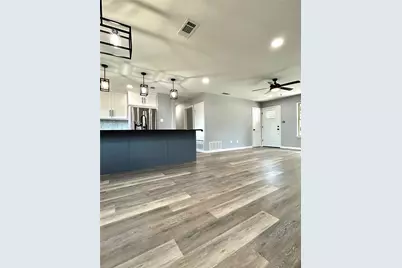 183 Oakland Street, Graham, TX 76450 - Photo 1