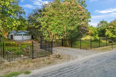 945 Batchler Road, Red Oak, TX 75154 - Photo 1