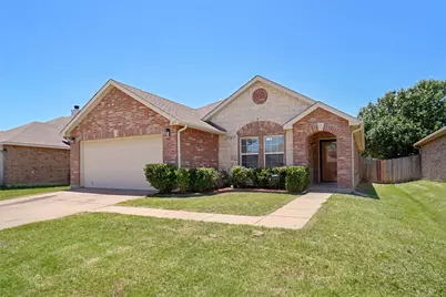 813 Crystal Drive, Burleson, TX 76028 - Photo 1