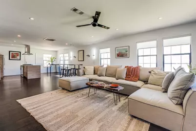 1721 N Winnetka Avenue, Dallas, TX 75208 - Photo 1