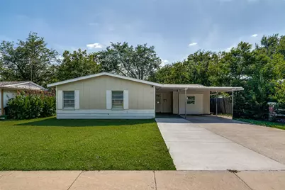 311 Ridgefield Circle, Mesquite, TX 75149 - Photo 1
