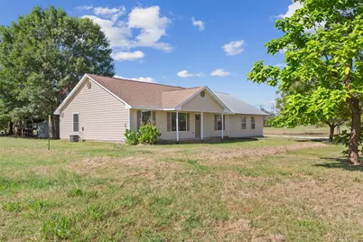 1833 W White Oak Road, West, TX 76691 - Photo 1