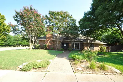 1700 Knob Hill Drive, Plano, TX 75023 - Photo 1