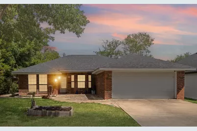 813 E 2nd Street, Weatherford, TX 76086 - Photo 1