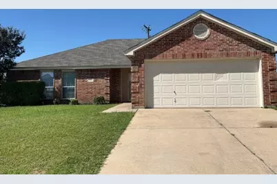 525 Bretts Way, Burleson, TX 76028 - Photo 1
