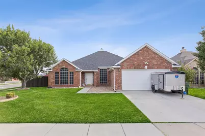301 Hudson Falls Drive, Arlington, TX 76002 - Photo 1