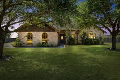 813 El Campo Drive, Rio Vista, TX 76093 - Photo 1