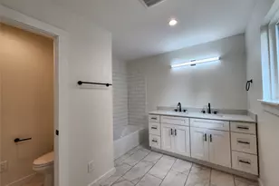 1715 Stonewall St, Greenville, TX 75401 - Photo 6