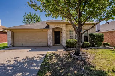 3018 Mesa Ridge Trail, Grand Prairie, TX 75052 - Photo 1