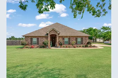 500 Butler Street, Savoy, TX 75479 - Photo 1