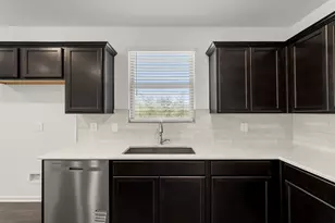 10904 Cacao Dr, Fort Worth, TX 76108 - Photo 8