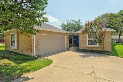2703 Heather Glen Court, Carrollton, TX 75006 - Photo 1